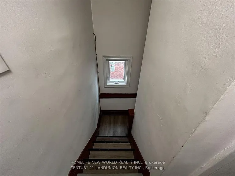 46 Arnold St #2-1 — Photo 13