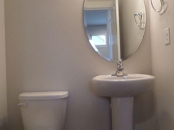 5th image of 2874 82nd Avenue Ct E