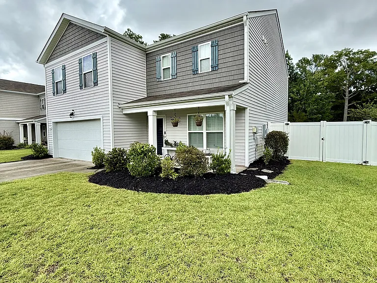 500 Affinity Dr — Photo 3