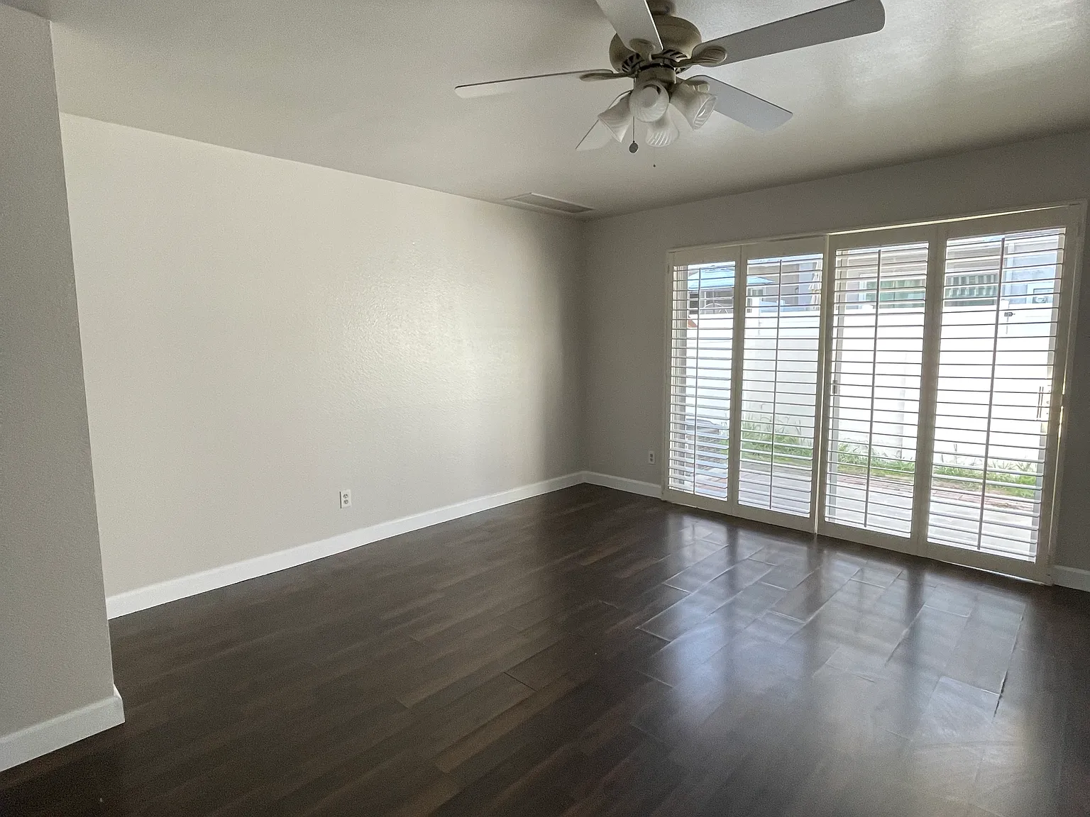 73 Bentwood Ln — Photo 1