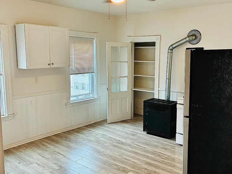 211 Vernon St #3 — Photo 6