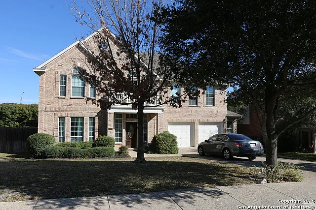 4 bed, 3.5 bath, 3245 sqft, $3,200 — Photo 2