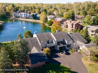 5291 E Hidden Lake Dr, East Lansing, MI 48823