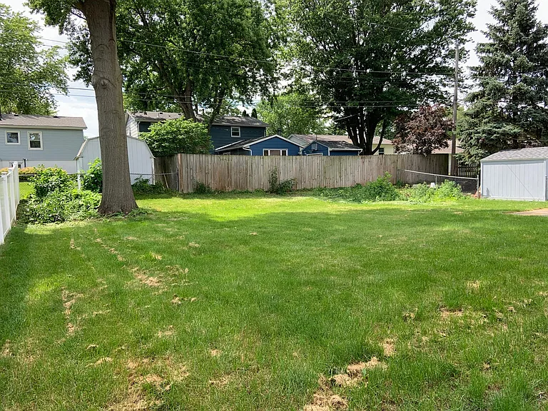 3110 Westmar Dr — Photo 17