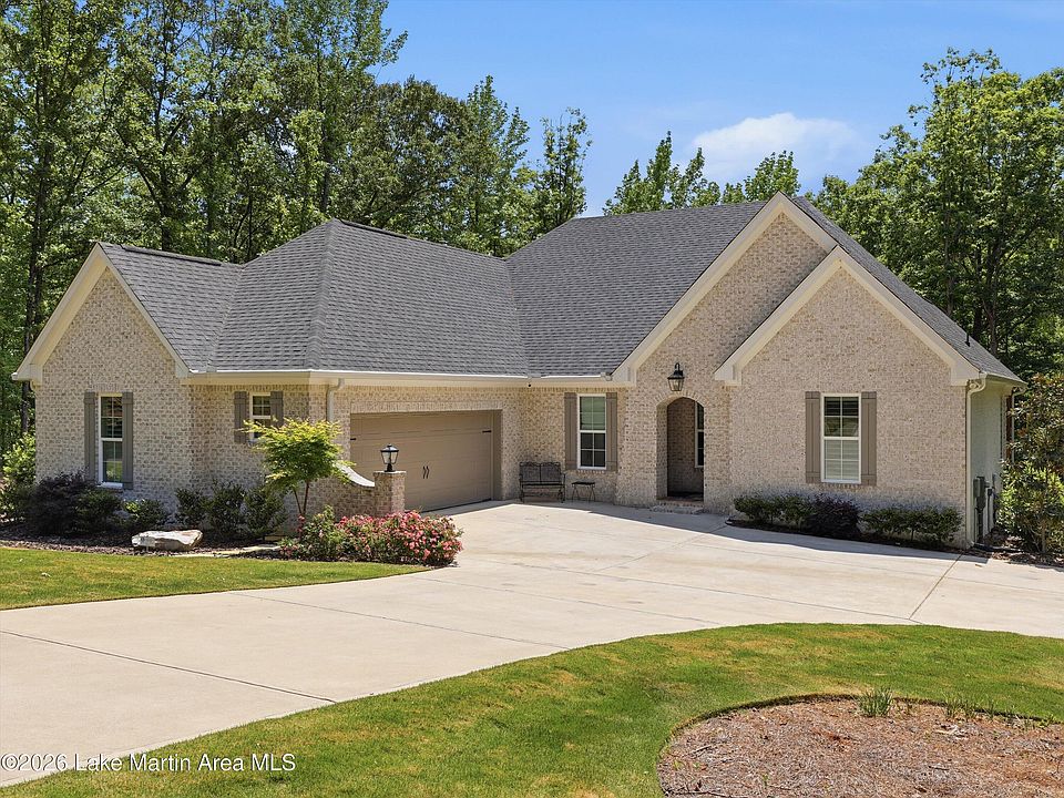 1st image of 1834 Moonbrook Dr