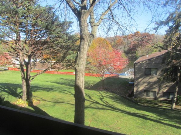 49 Oak Hill Colo APT 7, Fox Lake, IL 60020