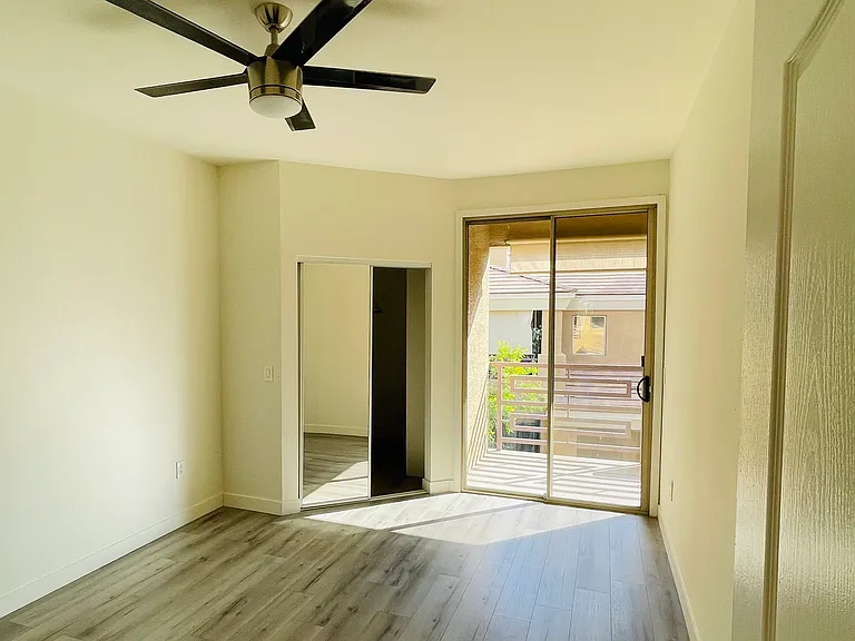 1411 E Orangewood Ave #205 — Photo 6