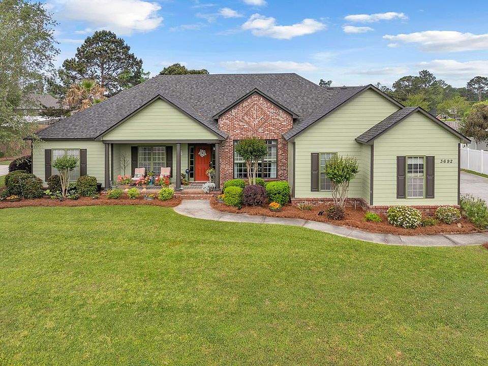 1st image of 3692 Arbor Run Dr