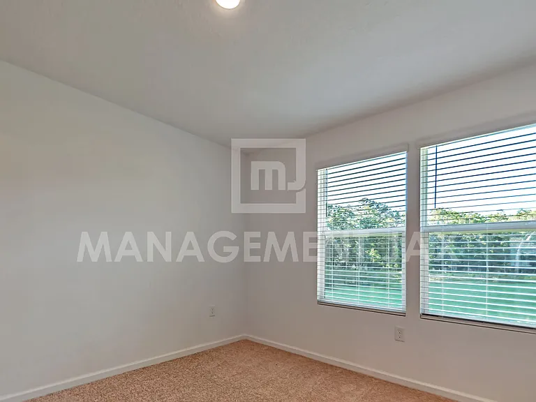8346 Asteroid St #1 — Photo 11