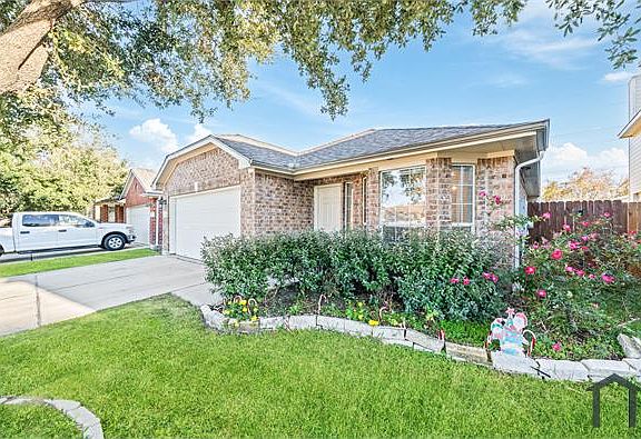 3rd image of 11018 Warath Oak Ct