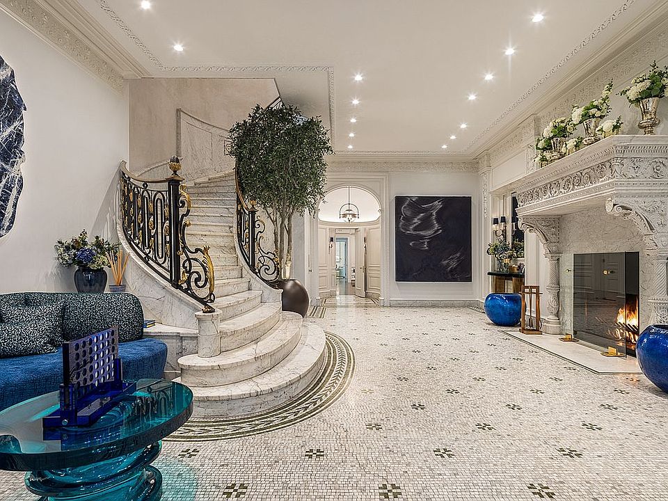 8 E 62nd St, New York, NY 10065 | MLS #S1763829 | Zillow