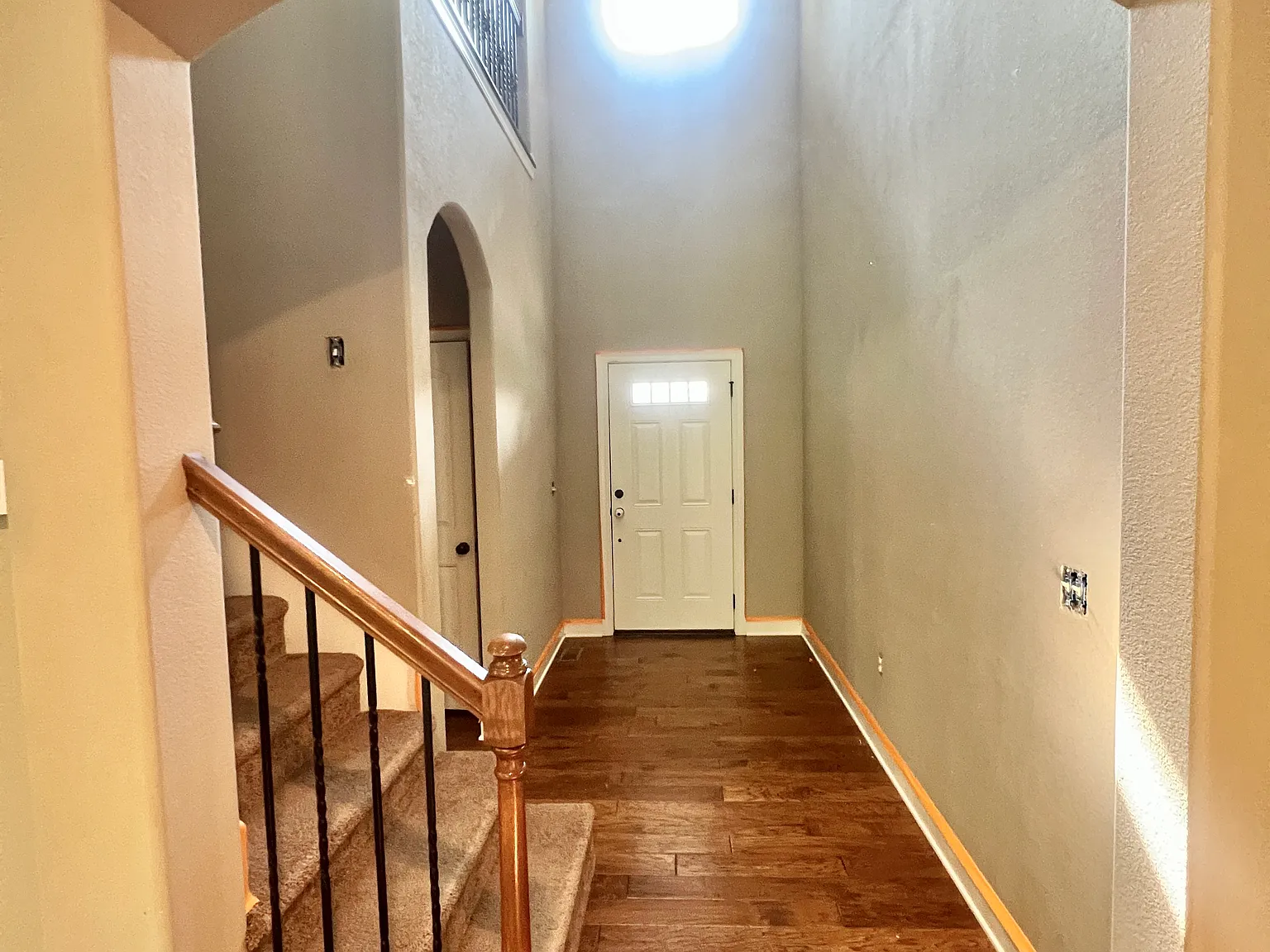4 bed, 3.5 bath, 2832 sqft, $2,200 — Photo 3