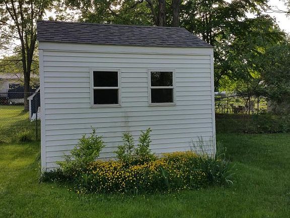 4th image of 462 W Hamilton Ln