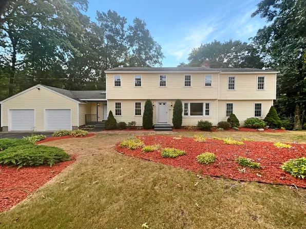 139 Cranberry Rd, Dracut, MA 01826