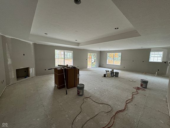 2nd image of 601 Mill Spgs