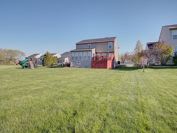 3rd image of 4646 Riverrock Way