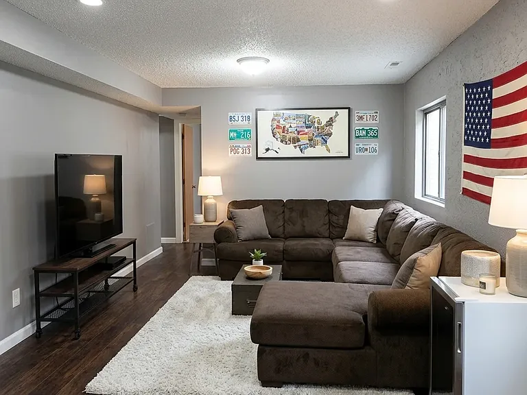 6435 Chantilly Pl — Photo 16