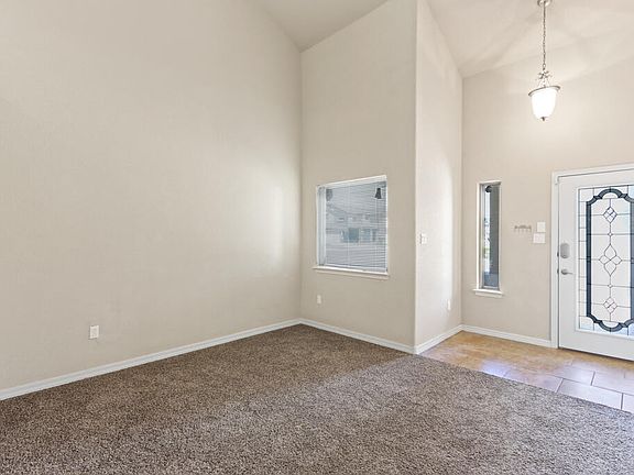5th image of 13210 Emerald Glen St