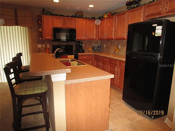 4th image of 4571 Limerick Dr