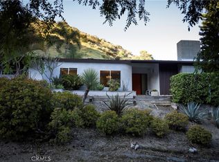 1101 San Luis Rey Dr, Glendale, CA 91208