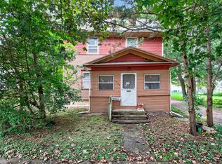 1206 Sheldon St, Jackson, MI 49203