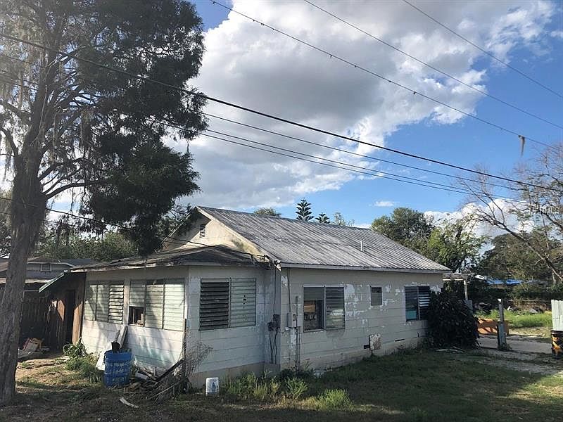 1st image of 2848 Ellis Ave