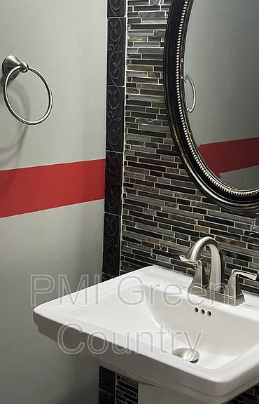 1608 S Kalanchoe Ave — Photo 15