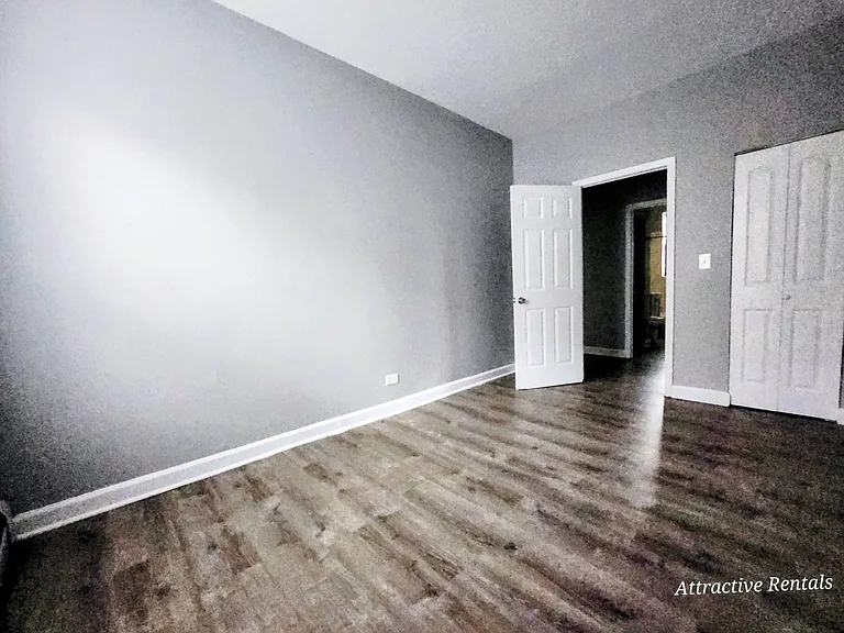 5657 W Washington Blvd #2S — Photo 4