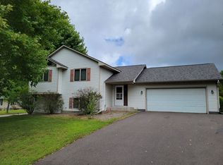 1730 Sorensen St, River Falls, WI 54022