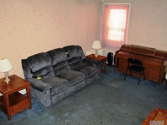 5th image of 9338 246th St