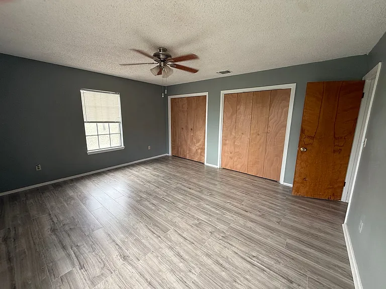 713 FM 153 — Photo 10