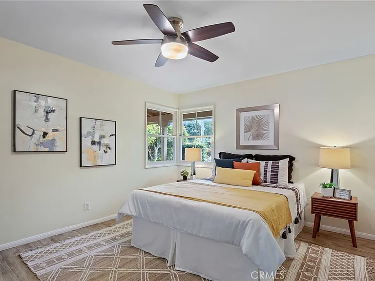 1557 Granvia Altamira — Photo 39