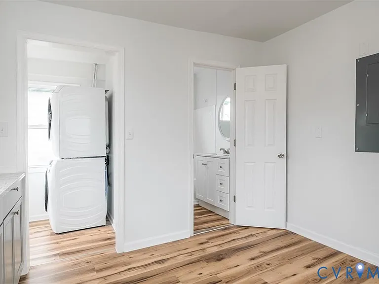 2726 Alexander Ave — Photo 24