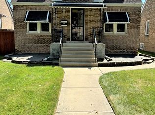 1631 N 73rd Ct, Elmwood Park, IL 60707