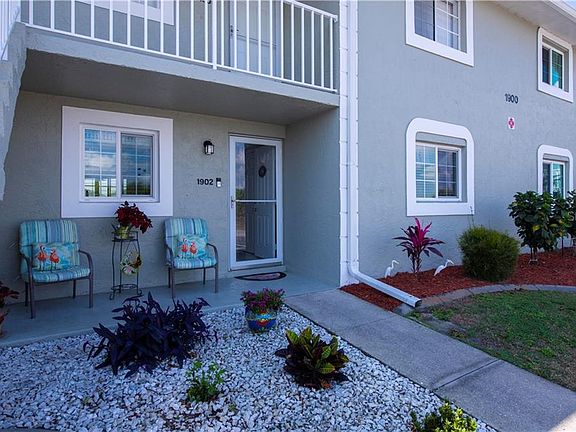 5th image of 3310 Loveland Blvd Unit 1902