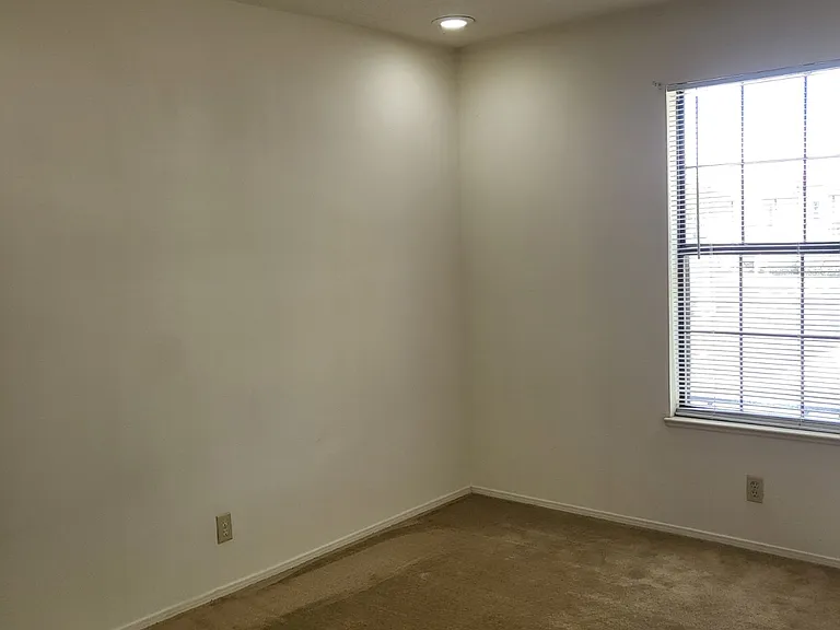 827 Country Club Dr SE #2A — Photo 27