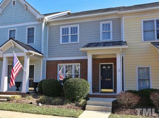 11040 David Stone Dr, Chapel Hill, NC 27517