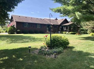 2807 College Dr, Decorah, IA 52101