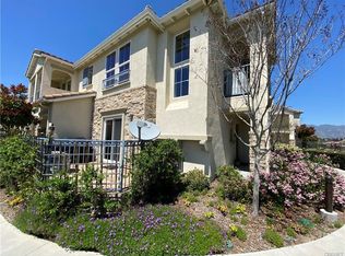 15609 W Odyssey Dr #22, Granada Hills, CA 91344