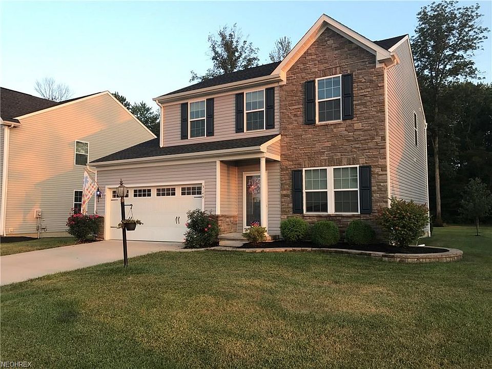 1st image of 3149 Stillwater Dr