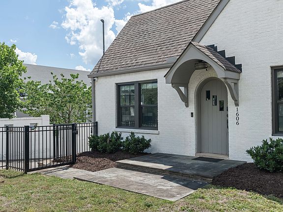 4th image of 1606 Riverside Dr