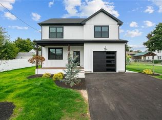 75 Connecticut St, Cranston, RI 02920