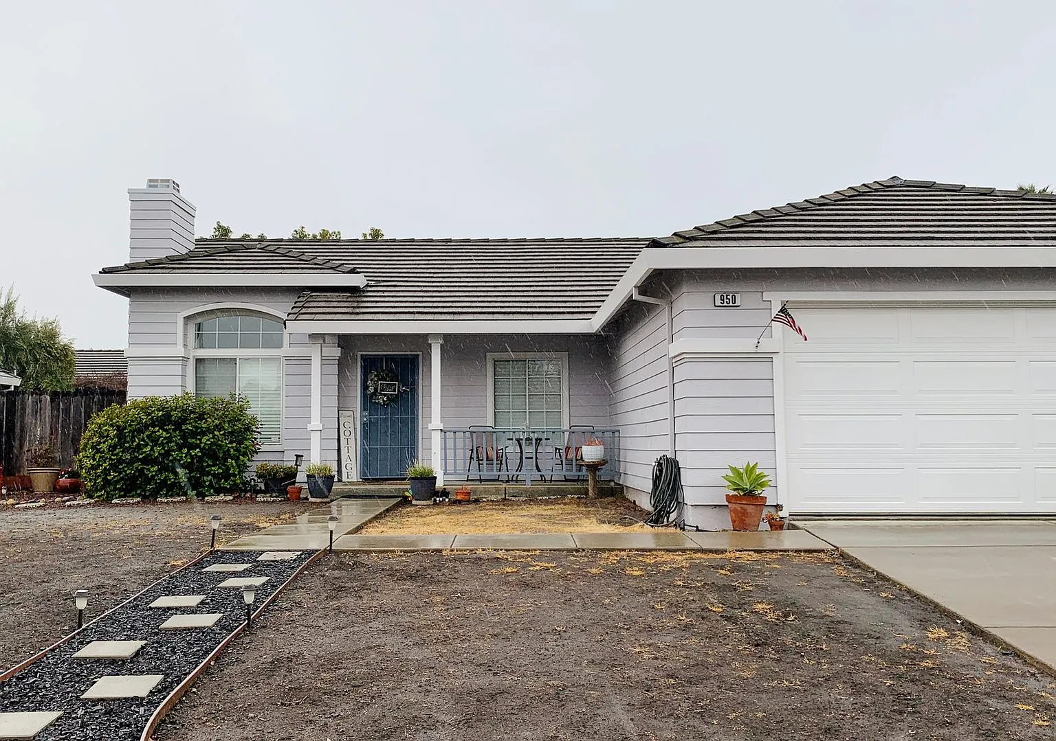 950 Laguna Ct photo 1