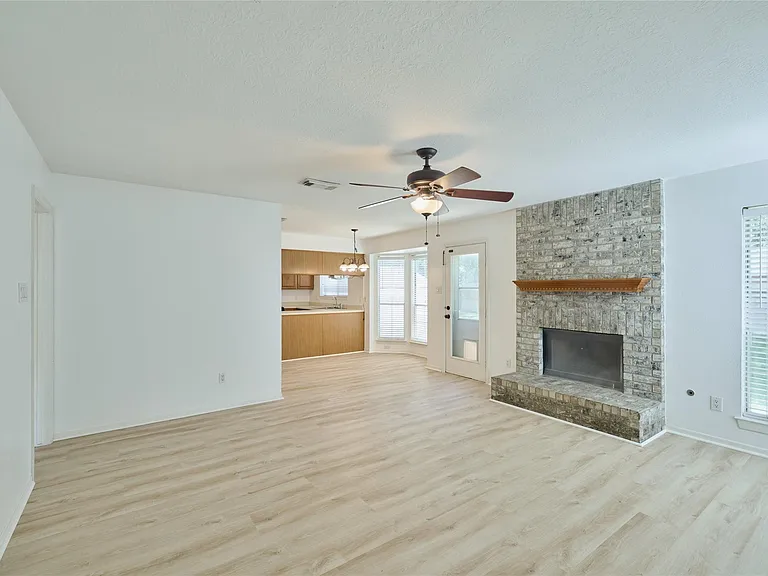 188 N Golden Arrow Cir — Photo 12