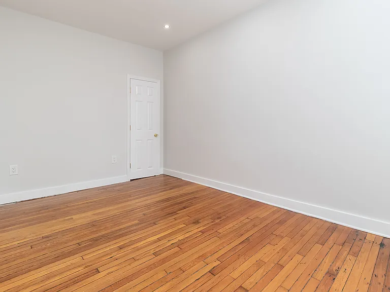 757 Broadway #1 — Photo 9