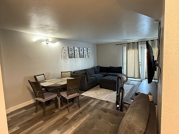3rd image of 2803 Wilson St #4
