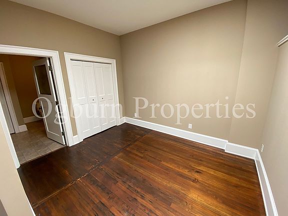 4th image of 530 N Liberty St Ste D
