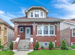 2625 Clarence Ave, Berwyn, IL 60402