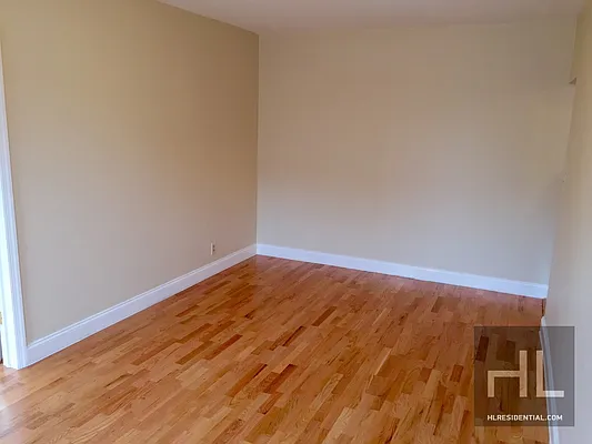 Rented by Highline Residential | media 30