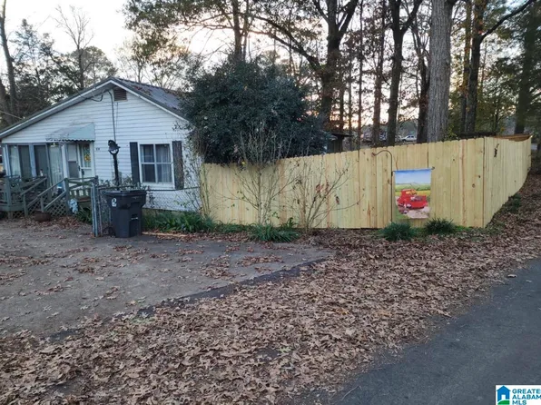 224 Riverview Dr, Adger, AL 35006